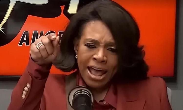 Sheryl Lee Ralph atuou nas sries 'George', 'The District' e 'Moesha'