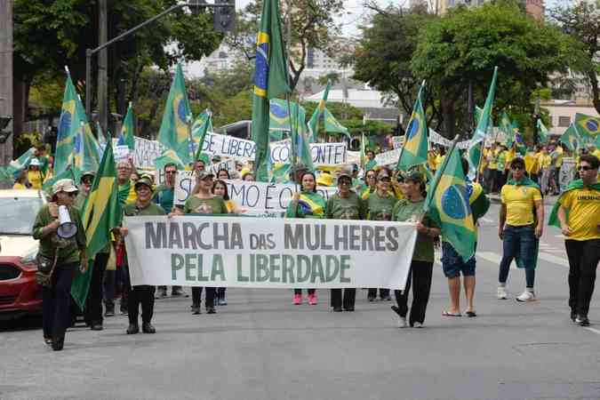 Contra suposta ameaa comunista, manifestantes protestaram, sem provas, contra a eleio de LulaTlio Santos/EM/D.A Press
