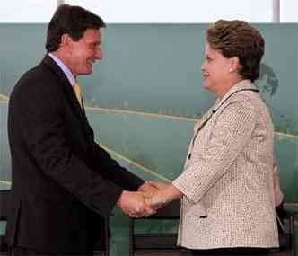 Crivella e Dilma durante cerimnia de posse (foto: Roberto Stuckert Filho/PR)