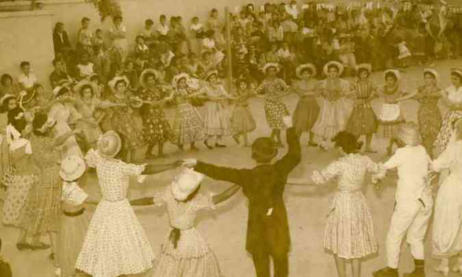 Colgio Sagrado Corao de Jesus j realizava as suas tradicionais festas em 1959(foto: Arquivo Estado de Minas)