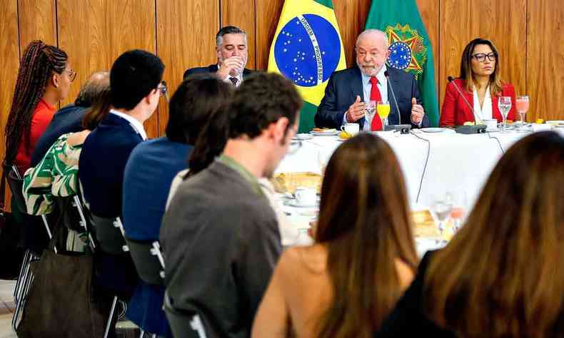 Lula participou de caf da manh com jornalistas