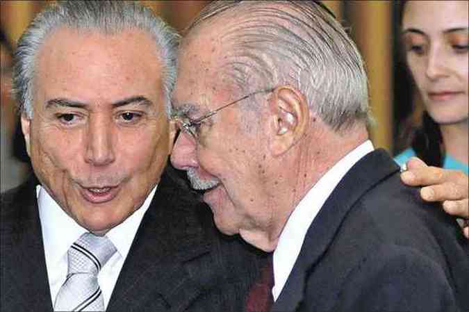 Michel Temer e Jos Sarney: caciques do PMDB, partido aliado do PT, mas que j comea a deixar o Palcio do Planalto em estado de alerta(foto: Marcelo Ferreira/CB/D.A Press)