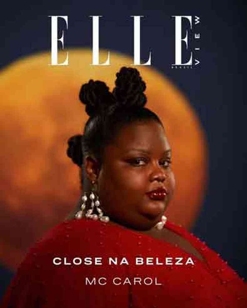 A artista na capa da edio virtual da Elle (foto: Elle/reproduo)