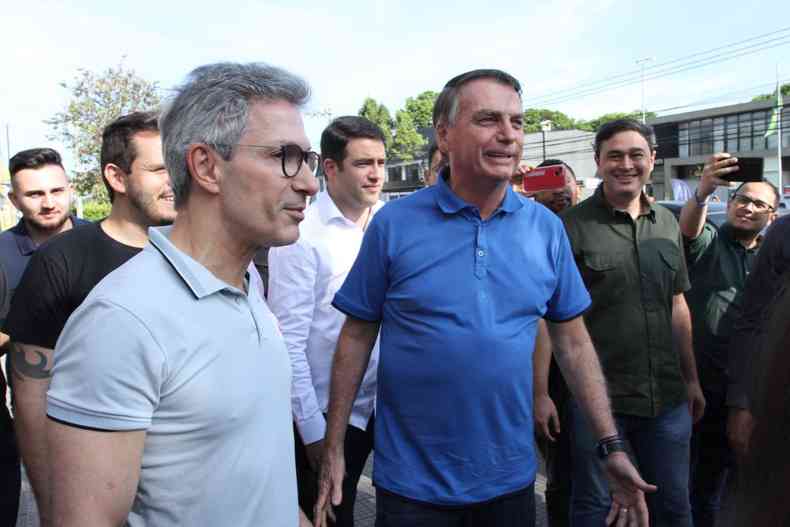 Zema e Bolsonaro se encontraram em uma padaria na regio da Pampulha, na manh deste sbado (7)