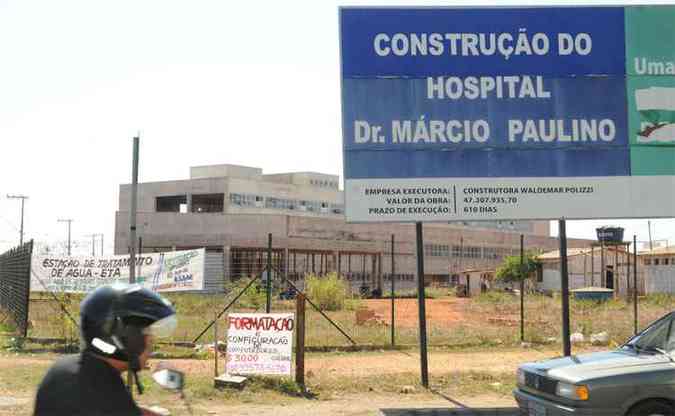 Em Sete Lagoas, obras do Hospital Dr. Mrcio Paulino foram interrompidas por falta de recursos(foto: Jair Amaral/EM/D.A PRESS )