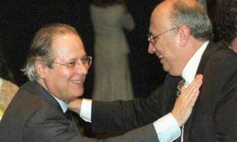 JOSE VARELLA/CB PRESS/ARQUIVO(foto: Jos Dirceu cumprimenta o ento presidente do Banco Central Henrique Meirelles, em 2002)