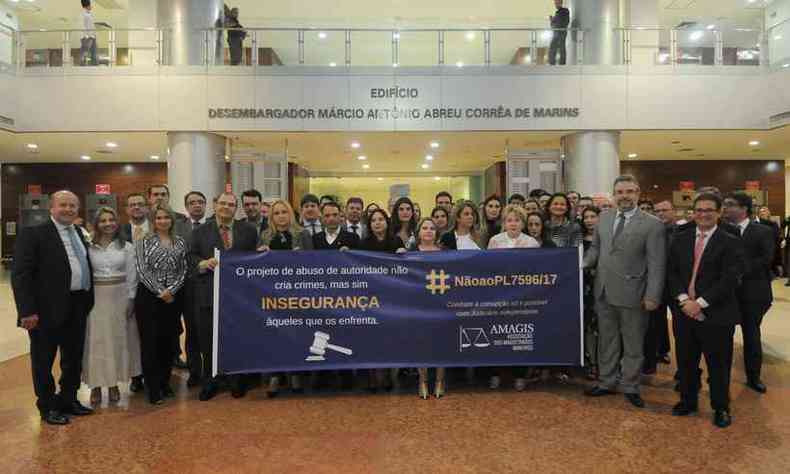 Na foto, magistrados reunidos no Frum Cvel do TJMG (foto: Tulio Santos/EM/D.A press)
