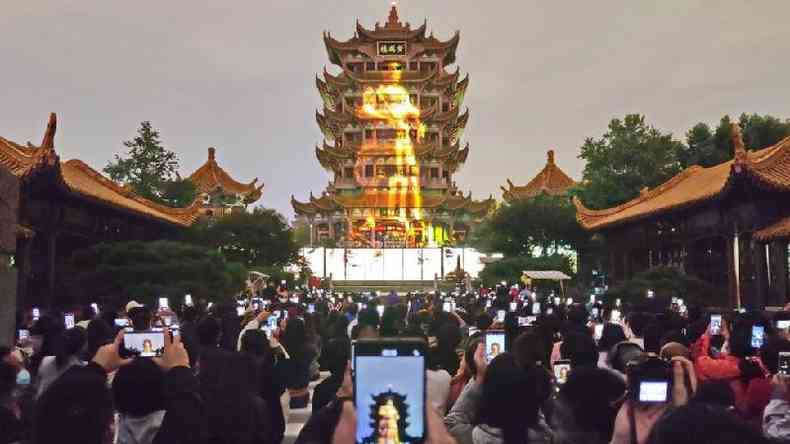 A Torre do Grou Amarelo  um dos pontos tursticos mais visitados de Wuhan(foto: Getty Images)