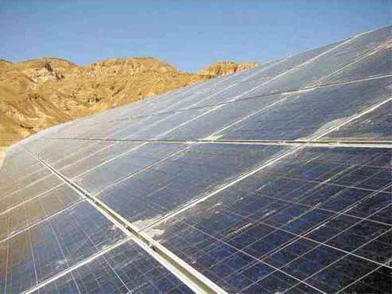 Painis solares devero ser instalados em rea de 800 hectares (foto: Rodrigo Craveiro/CB/D.A Press - 27/2/11)