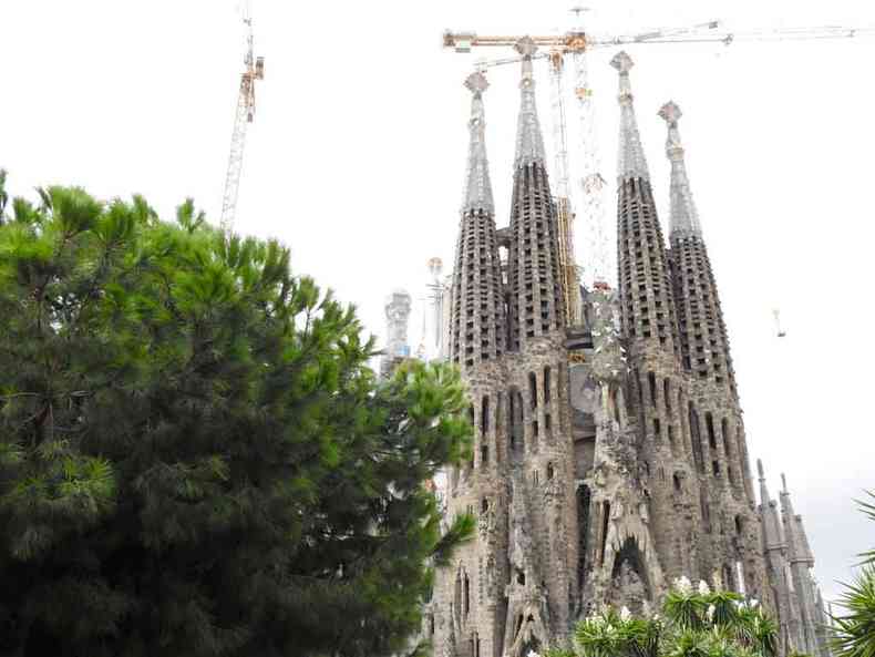 Catedral da Sagrada Famlia, o projeto mais audacioso do arquiteto catalo