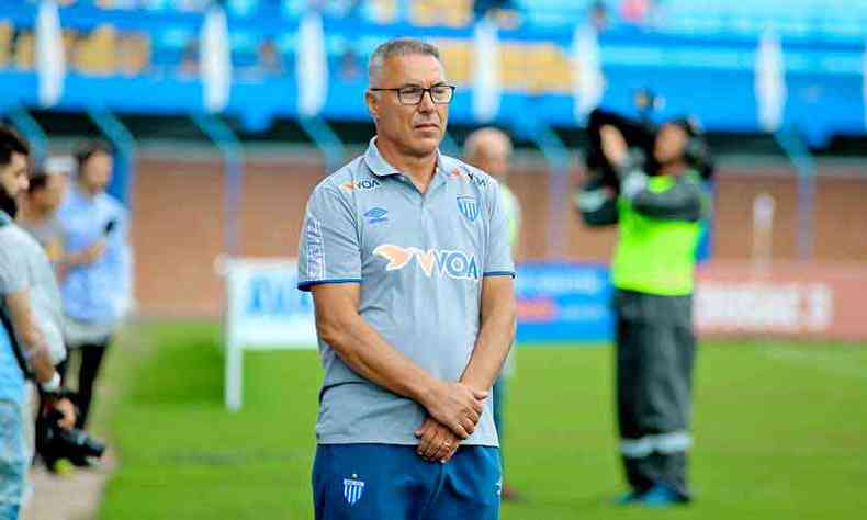 Paulo Bento foi demitido do Cruzeiro depois de 17 partidas(foto: Edsio Ferreira/EM/D.A Press - 22/7/16)