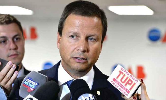 Claudio Lamachia disse que o governo deve encontrar meios de economizar despesas sem onerar os contribuintes(foto: Valter Campanato/Agência Brasil ) Claudio Lamachia disse que o governo deve encontrar meios de economizar despesas sem onerar os contribuintes(foto: Valter Campanato/Agência Brasil )