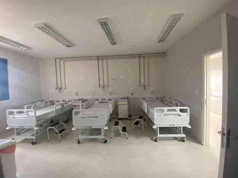 Vista geral da ala de novos leitos no Hospital Municipal de Contagem