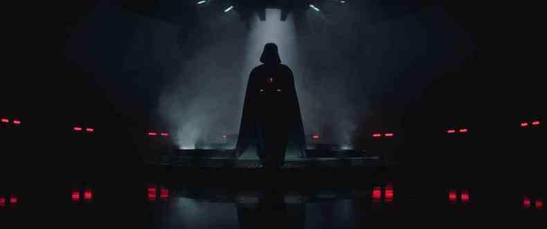Srie 'Obi-Wan Kenobi' mostra personagem de Star wars no escuro, cercado de luzes vermelhas