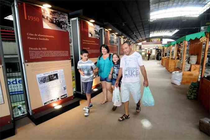 Famlia tem costume de ir ao Mercado Central uma vez por ms(foto: Beto Novaes/EM/D.A Press. Brasil)