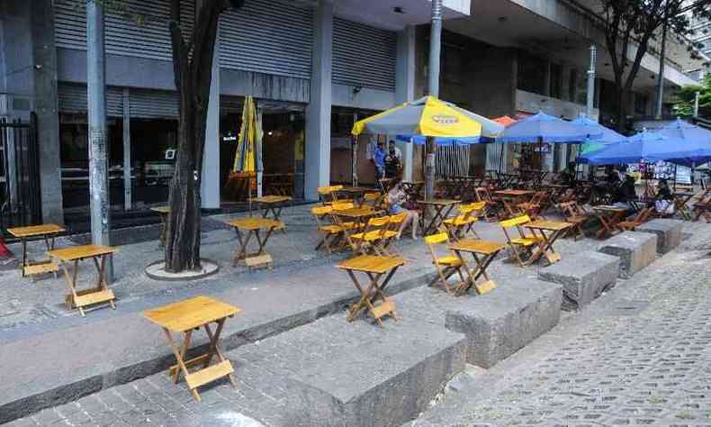 Fechar os bares e restaurantes antes das 20h  um dos problemas apontados pela Abrasel-MG(foto: Juarez Rodrigues/EM/D.A Press)