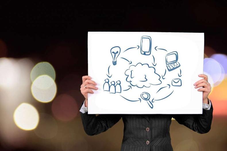 Rede social, nuvem e relação com as pessoas Foto: Pixabay Rede social, nuvem e relação com as pessoas Foto: Pixabay
