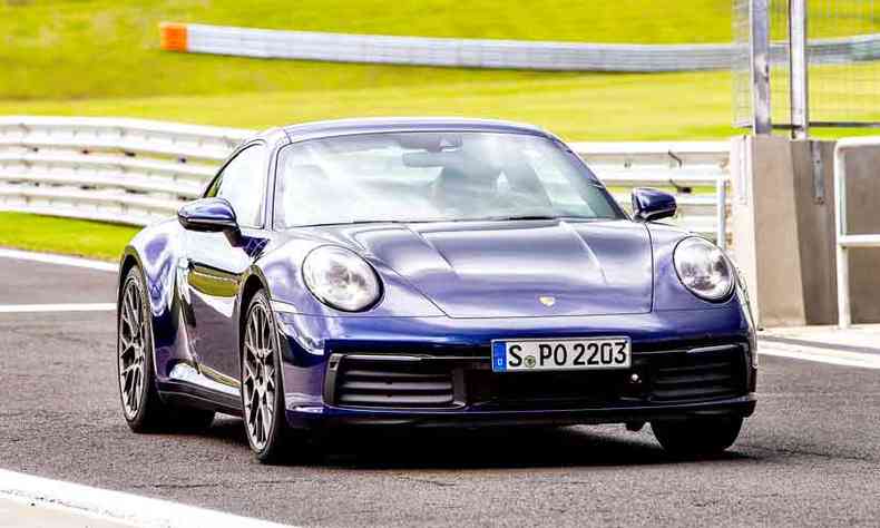 No segmento acima de R$ 220 mil, o Porsche foi eleito 