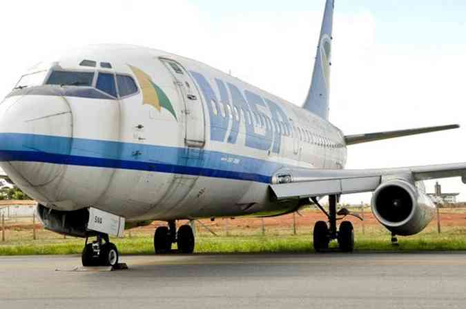 Avio da Vasp no aeroporto de Braslia: empresrio comprou modelo igual(foto: Breno Fortes/CB/D.A Press)