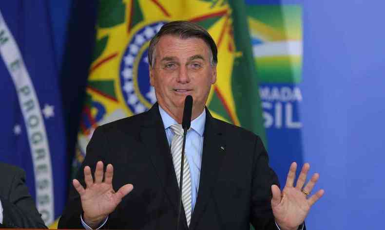 'Se algum acha que eu tenho que ser mais explcito, lamento', diz Bolsonaro em vdeo postado no Twitter(foto: Fbio Rodrigues Pozzebom/Agncia Brasil)