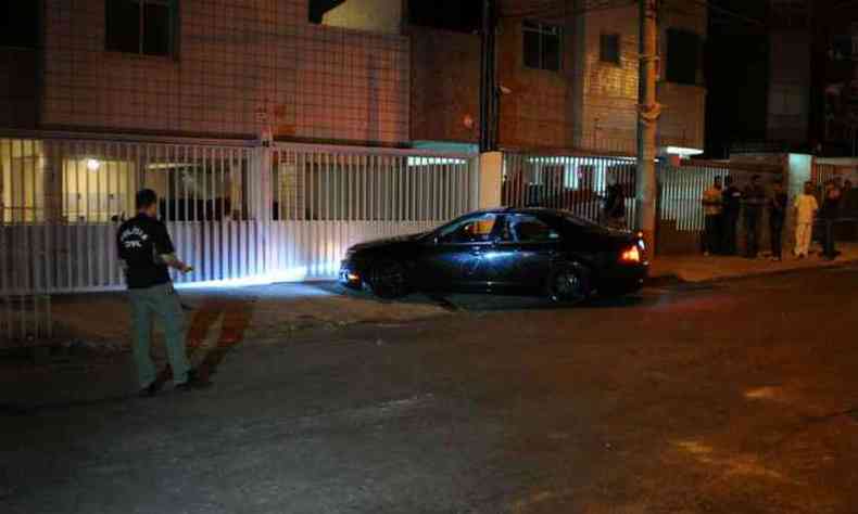 Advogado foi assassinado com tiros de fuzil quando chegava em casa(foto: Tulio Santos/EM/D.A Press)