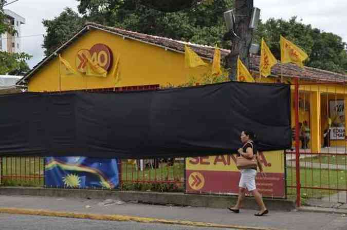 (foto: Colaboradores do comit esto de luto pela morte de Eduardo Campos)