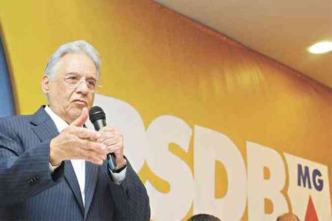 Convencido por Acio, FHC divulgou nota defendendo a CPI no Congresso e disse que senador mineiro vai 'conduzir o tema' pelo partido(foto: Gladyston Rodrigues/EM/D.A Press)