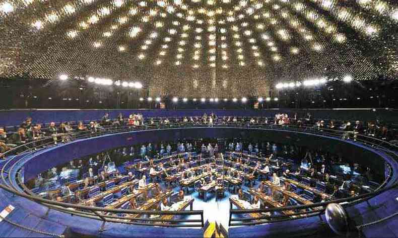 Plenrio do Senado, que pode ver o nmero de parlamentares cair de 81 para 54 caso proposta avance(foto: Edilson Rodrigues/Agncia Senado )