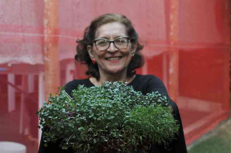 Anamar Aguiar fundadora da Horta Viva microverdes brotos