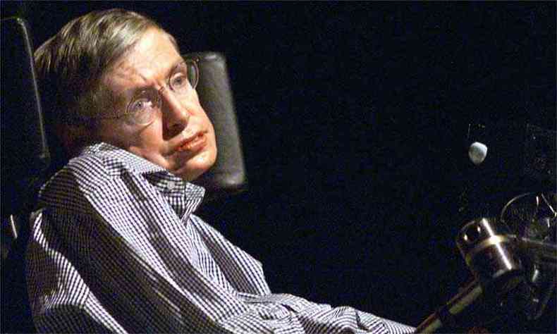 Hawking foi casado e teve trs filhos(foto: JEWEL SAMAD)