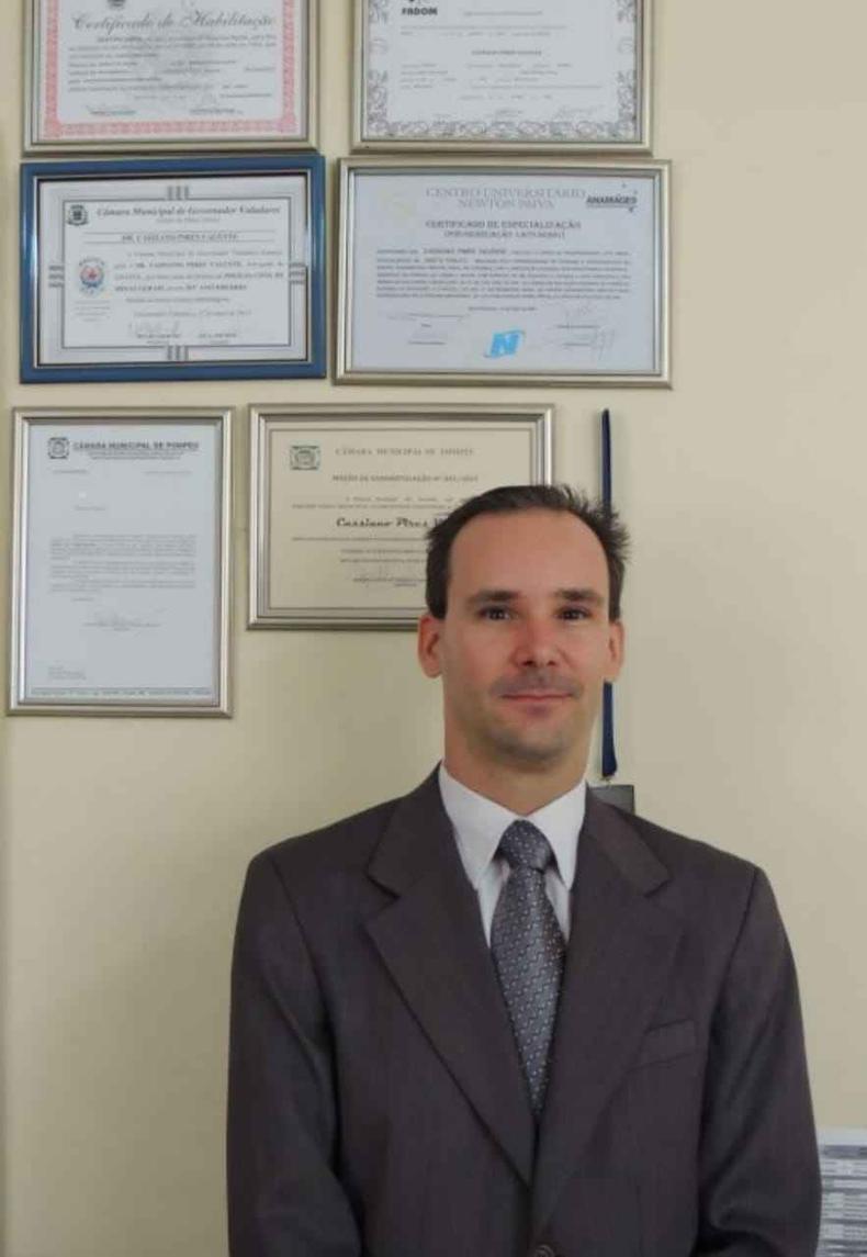 Cassiano Valente vai aproveitar o visto de turista e estudar inglês nos Estados Unidos (foto: Arquivo Pessoal) Cassiano Valente vai aproveitar o visto de turista e estudar inglês nos Estados Unidos