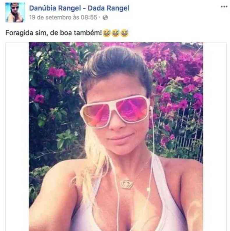 Nas redes sociais, Danbia postava fotos em praias mesmo sendo foragida da Justia. (foto: Reproduo/Facebook)