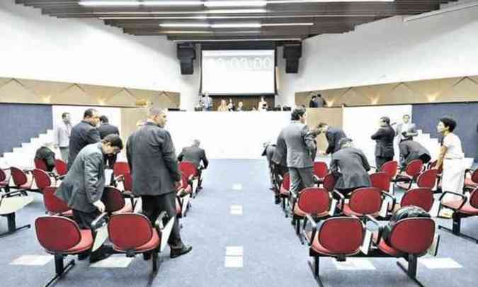 Desde o incio dos trabalhos na Cmara, o valor da passagem foi uma das principais crticas feitas pelos parlamentares(foto: Juarez Rodrigues/EM/D.A Press)