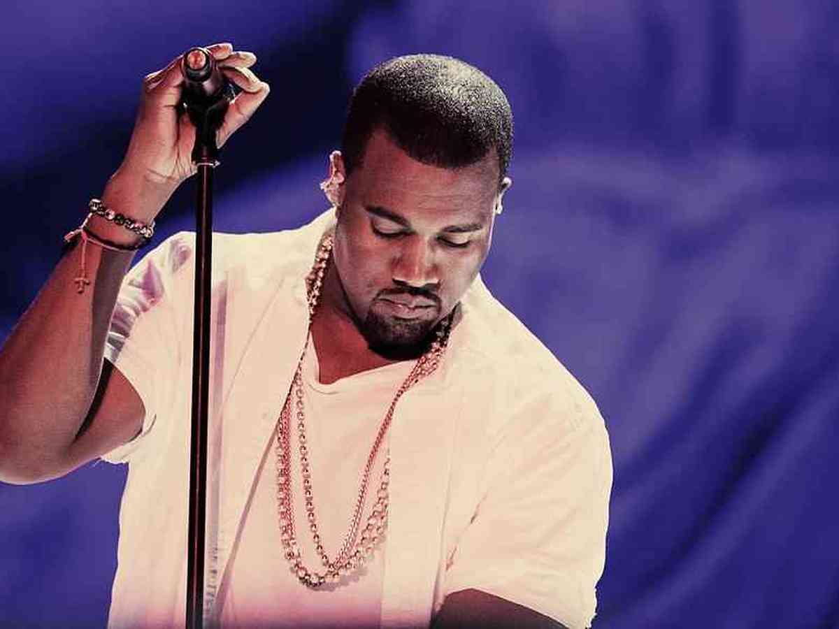 Kanye West acusa Adidas de 'violentá-lo' e pede boicote da marca