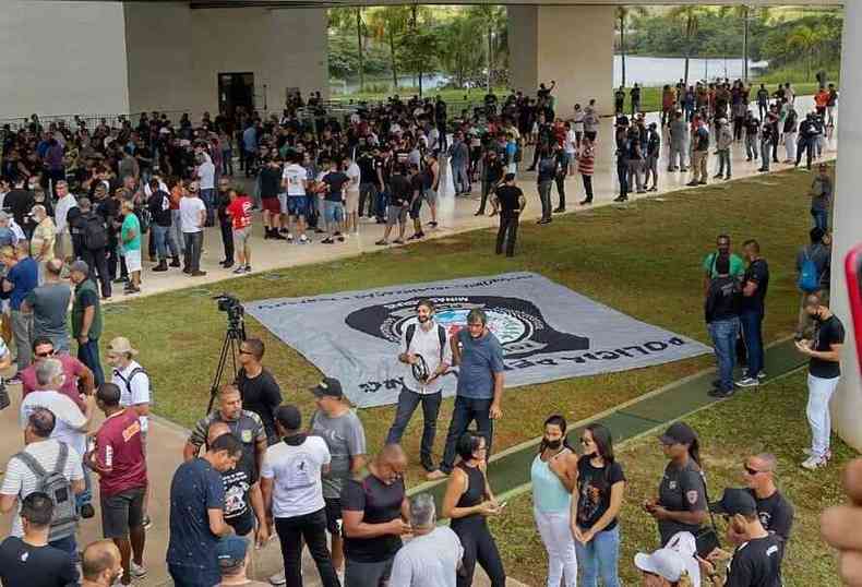 Protesto na Cidade Administrativa 