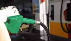 Gasolina pode subir at 14% com retomada de impostos federais e ICMS maior