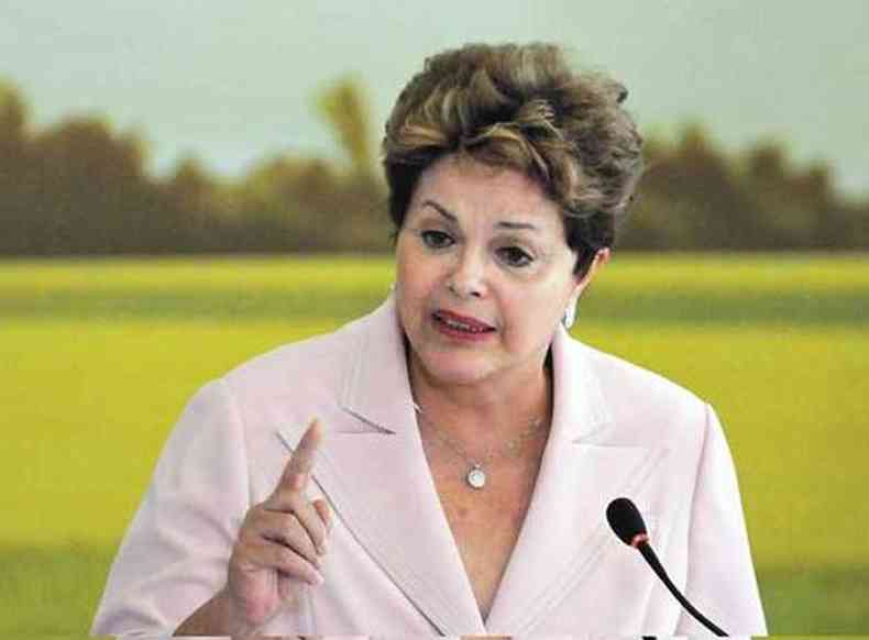 Dilma se reuniu com ministros prximos duas vezes nas ltimas 48 horas (foto: Edilson Rodrigues/CB/D.A Press)