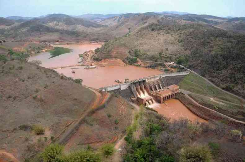 Reservatrio de Candonga ainda tem rejeitos do rompimento da Barragem do Fundo(foto: Vincius Mendona/Ibama)
