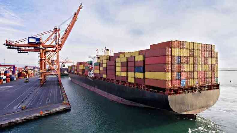Especialistas concordam que os problemas logísticos para o transporte de produtos continuarão até grande parte de 2022