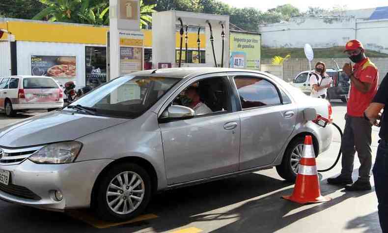 A gasolina subiu 2,06% nas bombas dos postos de Belo Horizonte