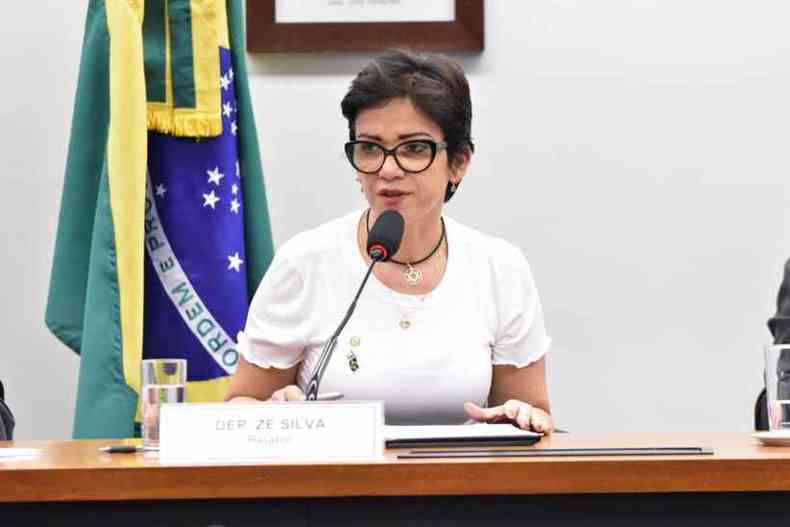 Al Silva disse que no recebeu qualquer notificao sobre abertura de processo contra ela na Comisso de tica do PSL(foto: Reila Maria/Cmara dos Deputados)