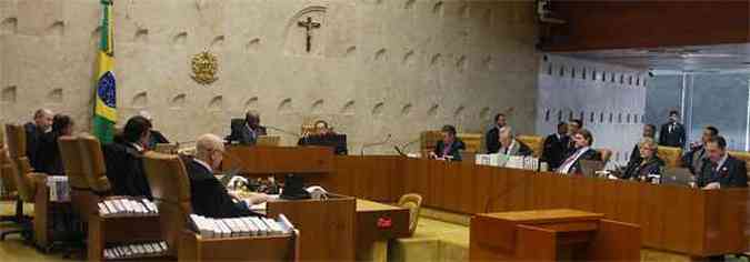 Ministros do STF vo expedir mandados de priso contra os mensaleiros(foto: Gervsio Baptista/STF)