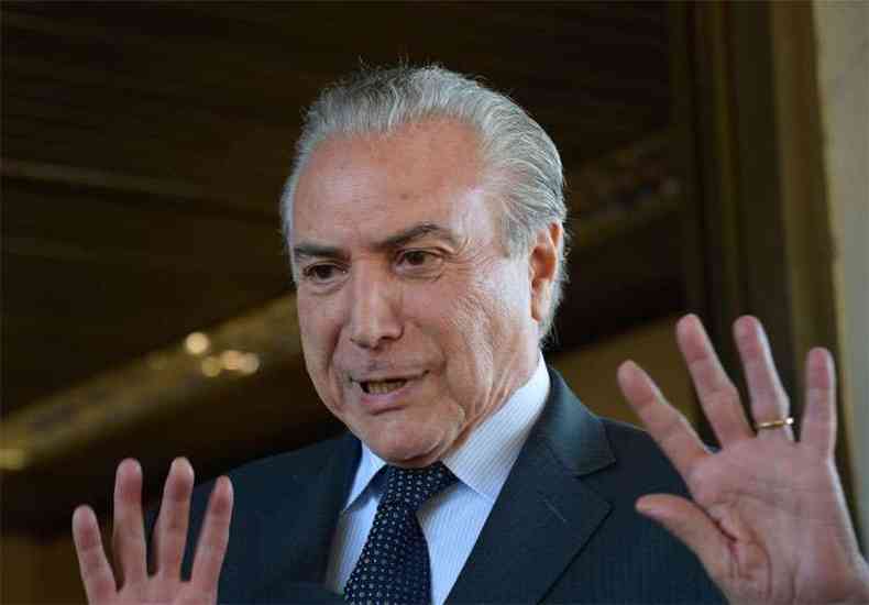 Michel Temer admitiu que houve presso do PMDB para que ele deixasse a coordenao poltica do governo(foto: Wilson Dias/Agncia Brasil )