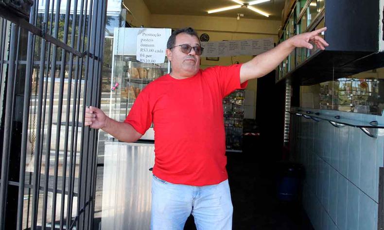 Jos Carlos Coelho, dono de lanchonete na Avenida Antnio Carlos