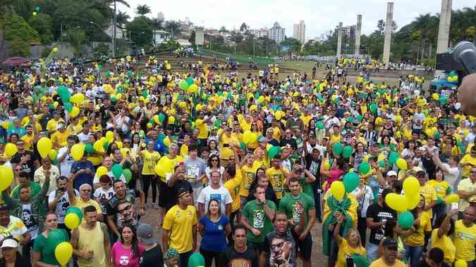 Manifestao a favor de Bolsonaro na Pampulha, em BHJair Amaral/EM/D.A Press