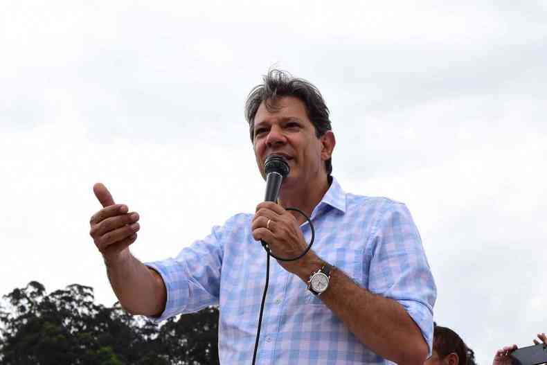 O candidato  Presidncia Fernando Haddad (PT)(foto: TIAGO QUEIROZ/ESTADO CONTEDO)