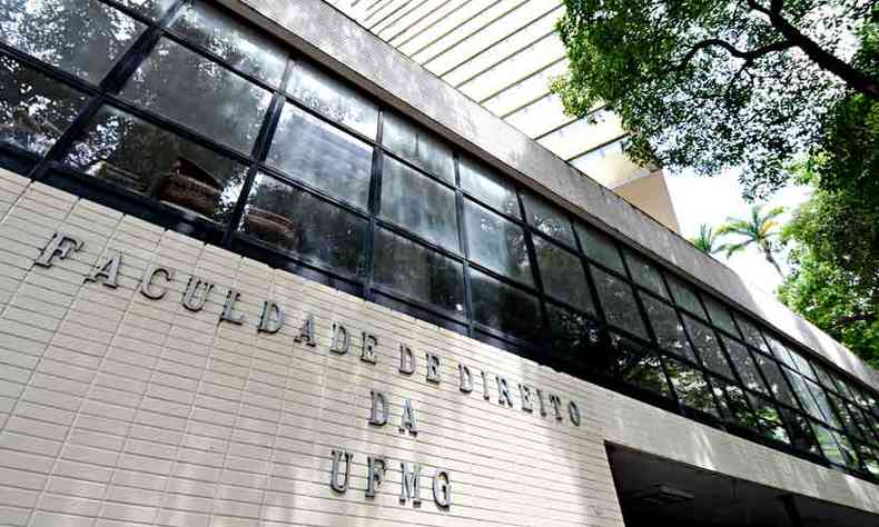 Contemporânea do Brasil República, Escola de Direito da UFMG faz 128 anos -  Gerais - Estado de Minas