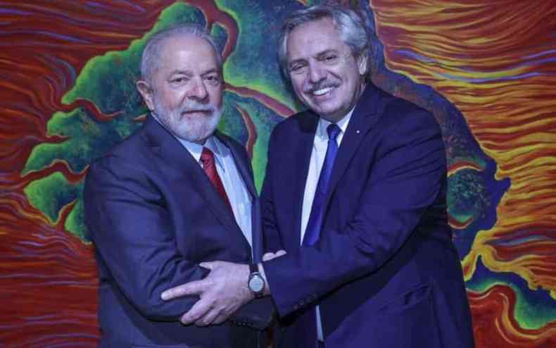 Lula e Fernndez do aperto de mo
