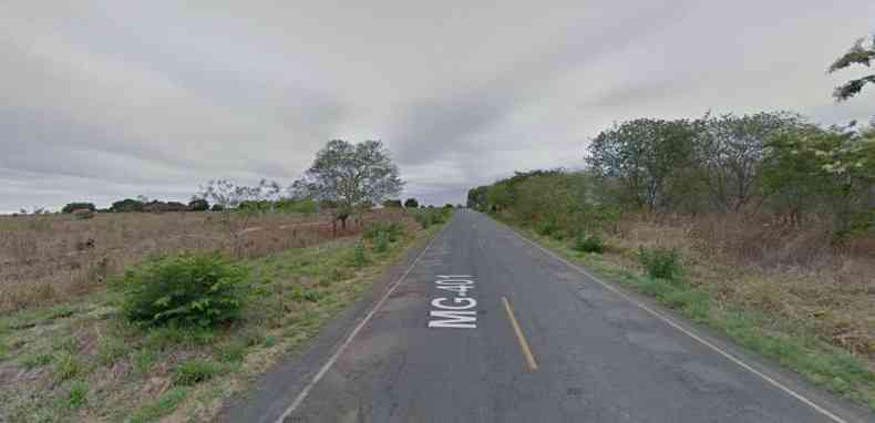 Acidente aconteceu na MG-401, prximo a Janaba(foto: Reproduo/Google Street View)