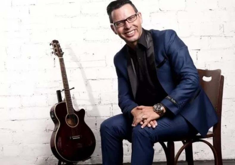 Oliveira era pastor e havia sido candidato a deputado estadual do Paraná, nas eleições de 2018(foto: Reprodução/Facebook) Oliveira era pastor e havia sido candidato a deputado estadual do Paraná, nas eleições de 2018(foto: Reprodução/Facebook)
